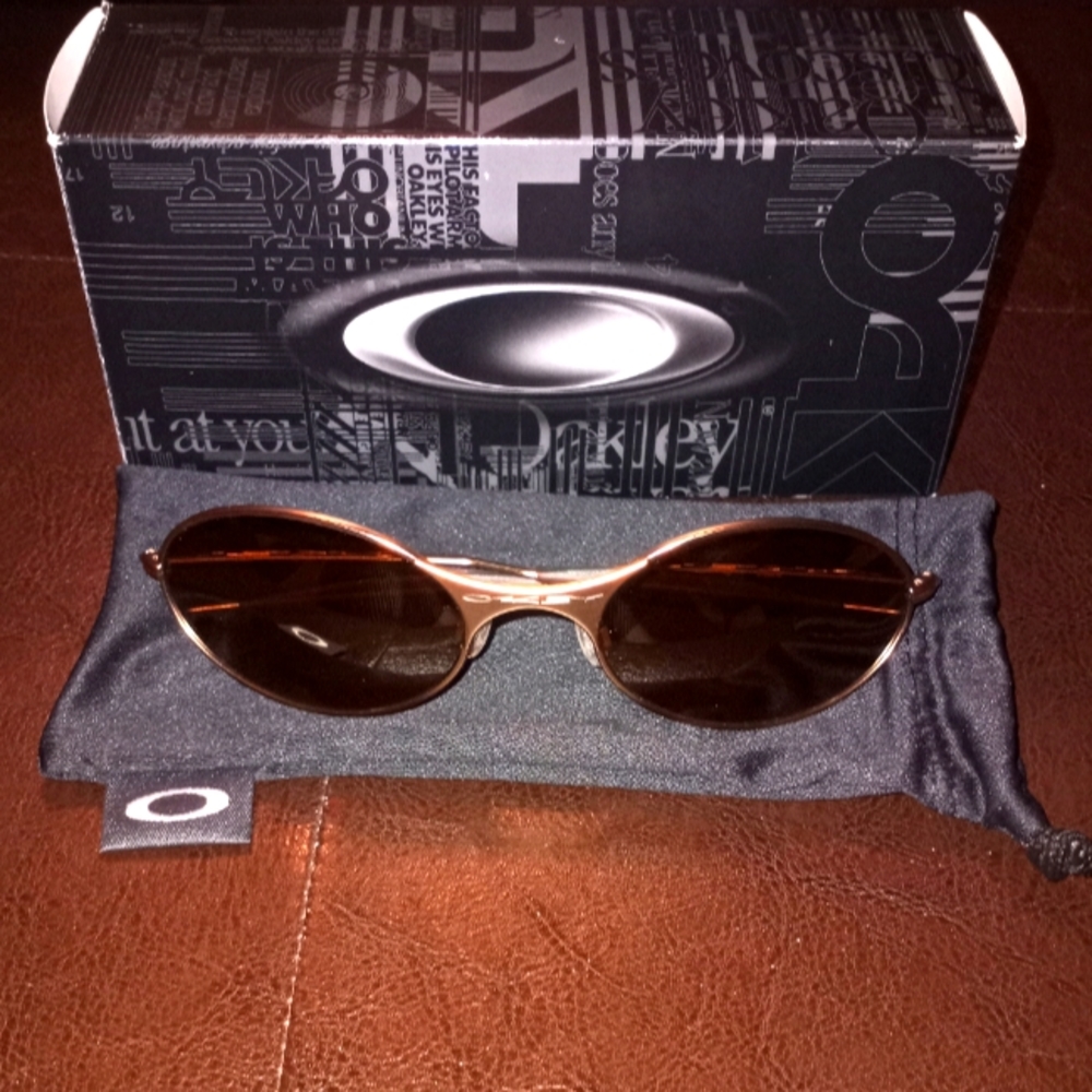 Vintage oakleys 2013 collectors